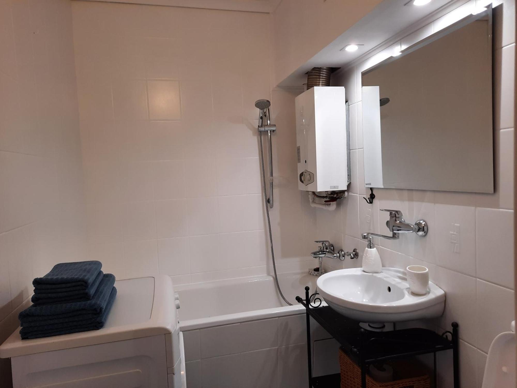 Comfort Piastow 5 Катовице Экстерьер фото