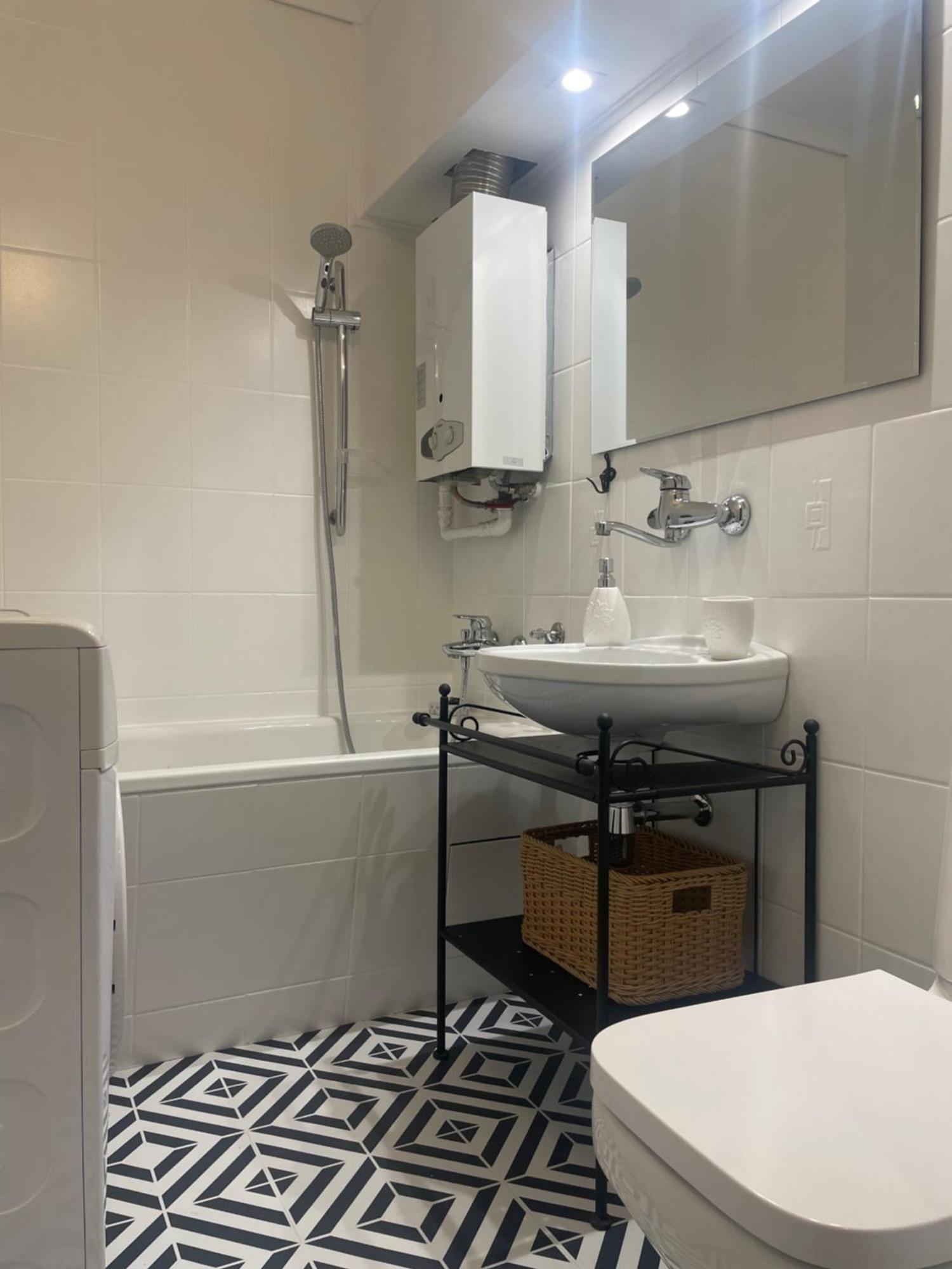 Comfort Piastow 5 Катовице Экстерьер фото
