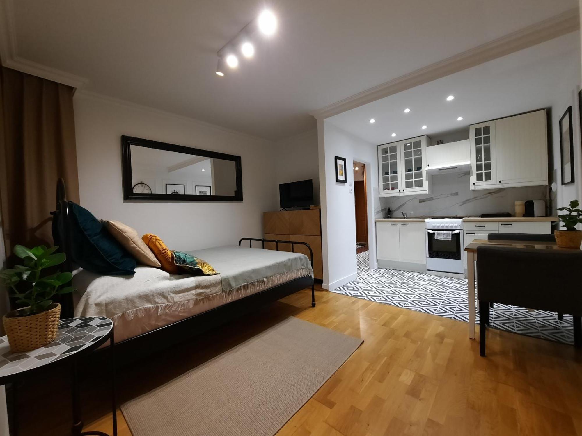 Comfort Piastow 5 Катовице Экстерьер фото