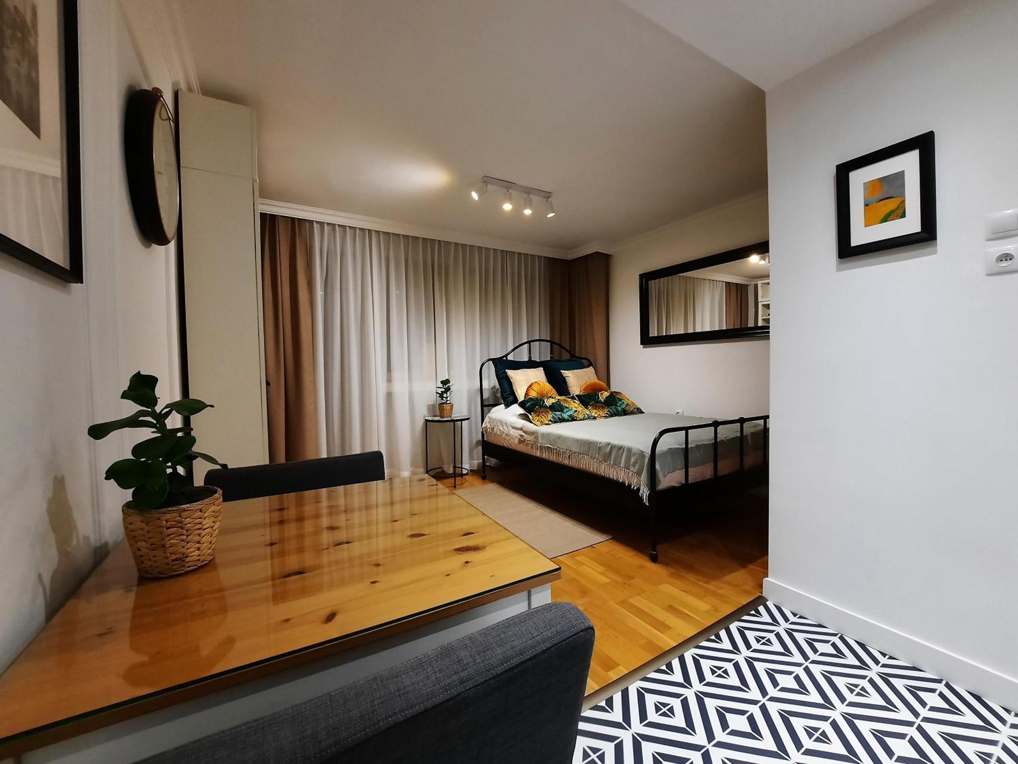 Comfort Piastow 5 Катовице Экстерьер фото